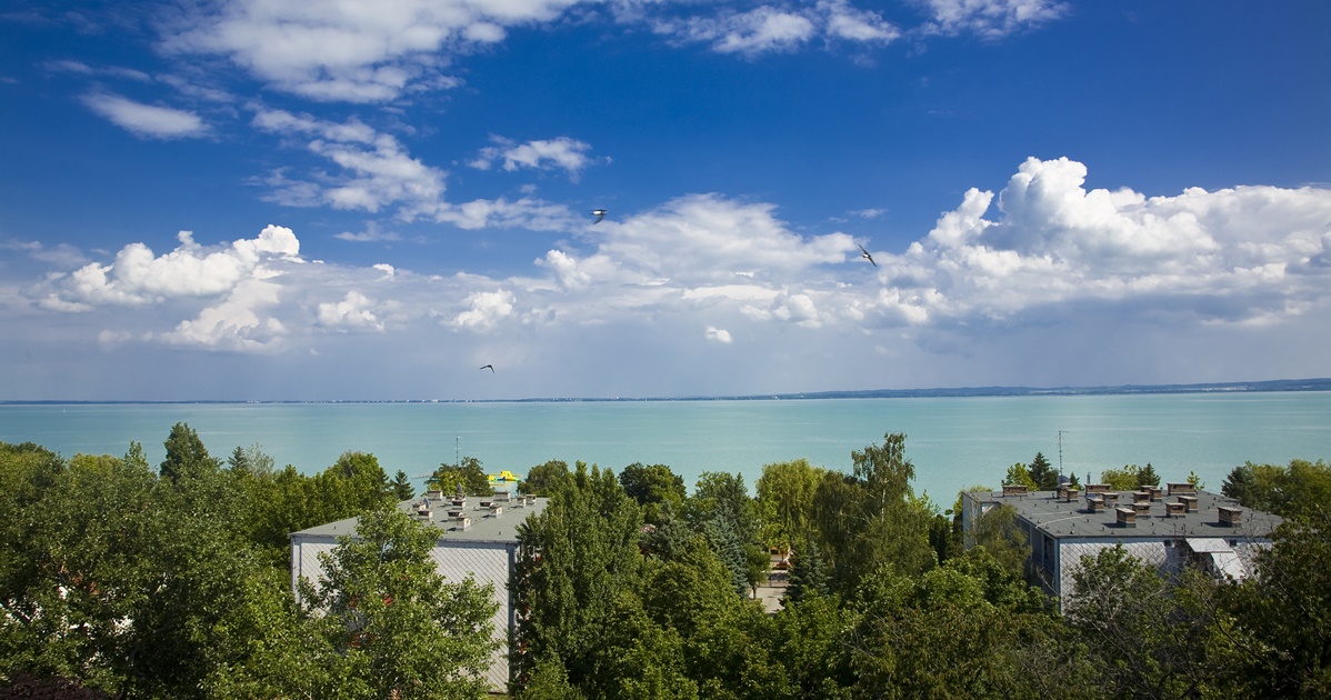 Csopak-Hotel Holiday in Csopak, Hungary